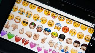 絵文字がアニメ映画化に続き、アメリカとイギリスでゲーム番組に