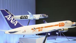 ANA『スター・ウォーズ』特別塗装機がお披露目!10月に就航