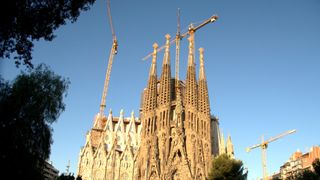 世界遺産サグラダ・ファミリアはなぜ100年たっても完成しないのか？秘密に迫る野心作が12月公開