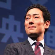 中村勘九郎、亡き父・勘三郎さんから褒められたスライディング