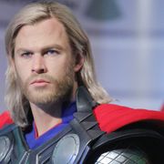 『マイティ・ソー』新作、『シェアハウス・ウィズ・ヴァンパイア』監督がメガホンか
