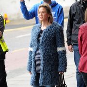 バツイチ独身レニー・ゼルウィガー、妊婦姿を撮られる