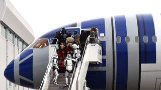 異例尽くし!R2-D2 ANA JETはスター・ウォーズ愛と共に