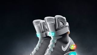 『バック・トゥ・ザ・フューチャー』自動調節靴Nike Magをナイキが発表