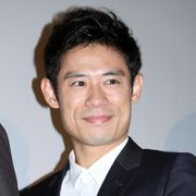 伊藤淳史、本物のお坊さんと勘違いされ合掌される