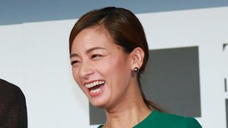 新妻・尾野真千子、結婚後初の公の場に緊張