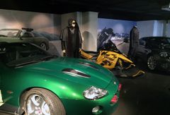 ジャガーXKR