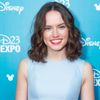 新『スター・ウォーズ』のデイジー・リドリー　トレーニングがセラピーに