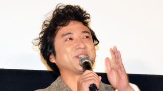ムロツヨシ、手術が無事終了「目覚めました」