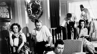 『皆殺しの天使』(1962年)監督:ルイス・ブニュエル 出演:シルヴィア・ピナル:第29回