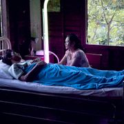 眠り病にかかる兵士たち…『ブンミおじさんの森』監督新作、2016年日本公開決定!