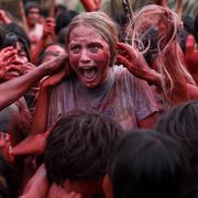 新旧食人映画を映画館で!『グリーン・インフェルノ』&『食人族』が連続上映!
