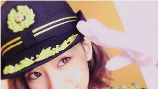 西内まりや、警察官コスで「逮捕しちゃうぞ」 撃沈するファン続出