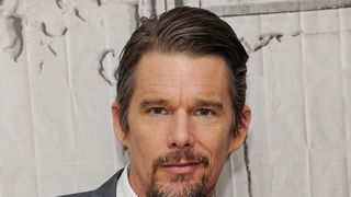 イーサン・ホーク、リュック・ベッソン最新作のSF映画に出演へ