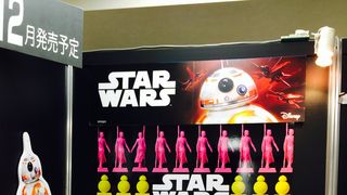 スター・ウォーズ、消しゴムフィギュアがヒット中、120体圧巻!