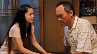渡辺謙&宮崎あおい“親子”が感情を爆発…号泣写真が公開