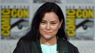 「アウトランダー」原作者、新作を書き上げられない「ゲーム・オブ・スローンズ」作者に嫌味