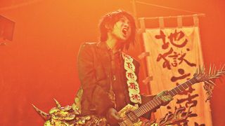 神木隆之介、七変化!ギターかき鳴らし絶叫からの夜這い