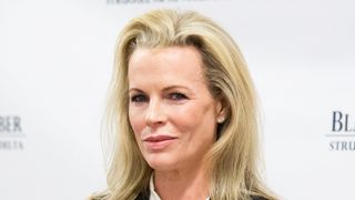 キム・ベイシンガー、『フィフティ・シェイズ・オブ・グレイ』続編に出演