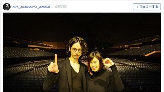 水嶋ヒロ「20周年は月で祝おう」デビュー10周年・絢香と夫婦ツーショット!