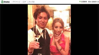 加藤紗里、狩野英孝と出会ったころの2ショット写真を公開