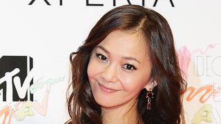 華原朋美、兄弟4ショット公開!「素敵」「鼻が似てる」と話題に