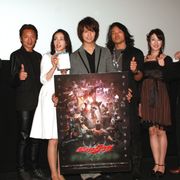 オダギリジョーが「仮面ライダークウガ」に出た過去を隠しているという噂を本人に直撃!