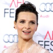 ジュリエット・ビノシュら、女性の地位向上のための非営利団体を設立