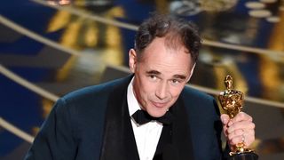 助演男優賞は『ブリッジ・オブ・スパイ』マーク・ライランス!スタローン初受賞ならず
