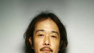 三島由紀夫の異色小説映画化!リリー&亀梨が宇宙人親子に