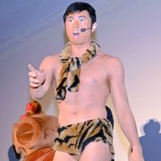 小島よしおの呼び掛けに観客、微妙な反応