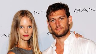『マジック・マイク』のアレックス・ペティファー、モデルの恋人と破局