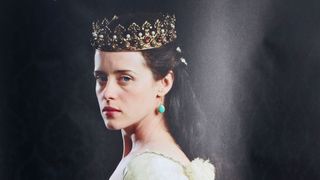 英国アカデミーがテレビの裏方を表彰 ！「ウルフ・ホール」最多ノミネート！