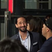 エイドリアン・ブロディ、なぜか日本にいた!『レヴェナント』ジャパンプレミアに突如現る