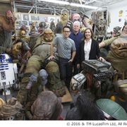 『スター・ウォーズ』新旧キャスト初顔合わせの瞬間!貴重メイキング映像!