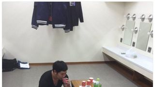 不倫報道が原因?“とにかく暗い安村”が話題に