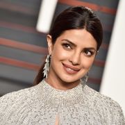 ボリウッド女優プリヤンカー・チョープラにインドの国民栄誉賞