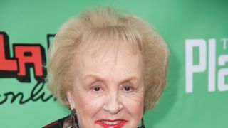 「探偵レミントン・スティール」のミルドレッド役　ドリス・ロバーツさんが90歳で死去