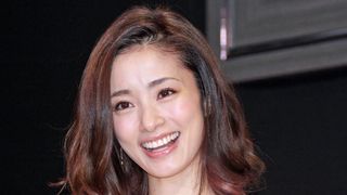 上戸彩、SMAP中居の熱いキスに言及「本気出すんだな」