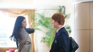菜々緒が山崎賢人に強烈ビンタ!衝撃のドSシーン公開!
