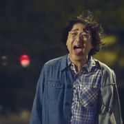 殺人鬼を演じた森田剛の撮影中の日課は、なんとペットショップ通い!?