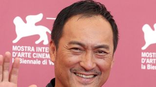 渡辺謙、孫の誕生を報告!パパ東出に「父ちゃんパニクってました」