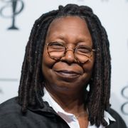 ウーピー・ゴールドバーグ トランスジェンダーのモデルに焦点を当てた番組をプロデュース