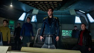 『スター・トレック』最新作、新予告編が公開!クルー達がバラバラに…新キャラは味方?