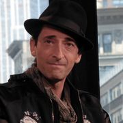 エイドリアン・ブロディ、写真家だった母親との思い出