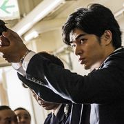 東出昌大、黒沢清の新作で無残な運命をたどる刑事を熱演 原作キャラとは大幅に改変