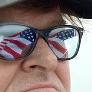 マイケル・ムーア、オバマ大統領広島訪問の意義を語る