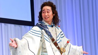 au「三太郎」CM、謎の一寸法師は『桐島』出演の前野朋哉!共演者からも「誰?」