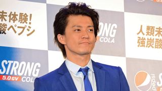 小栗旬、桃太郎役かぶりにボヤキ