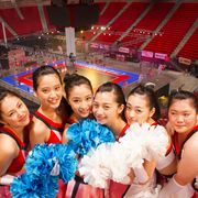 広瀬すず&中条あやみ、本場アメリカでチアダンス!フレッシュ女優陣がキュートなチア姿